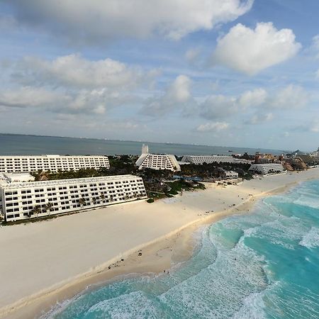 Oasis Cancun Lite Екстериор снимка