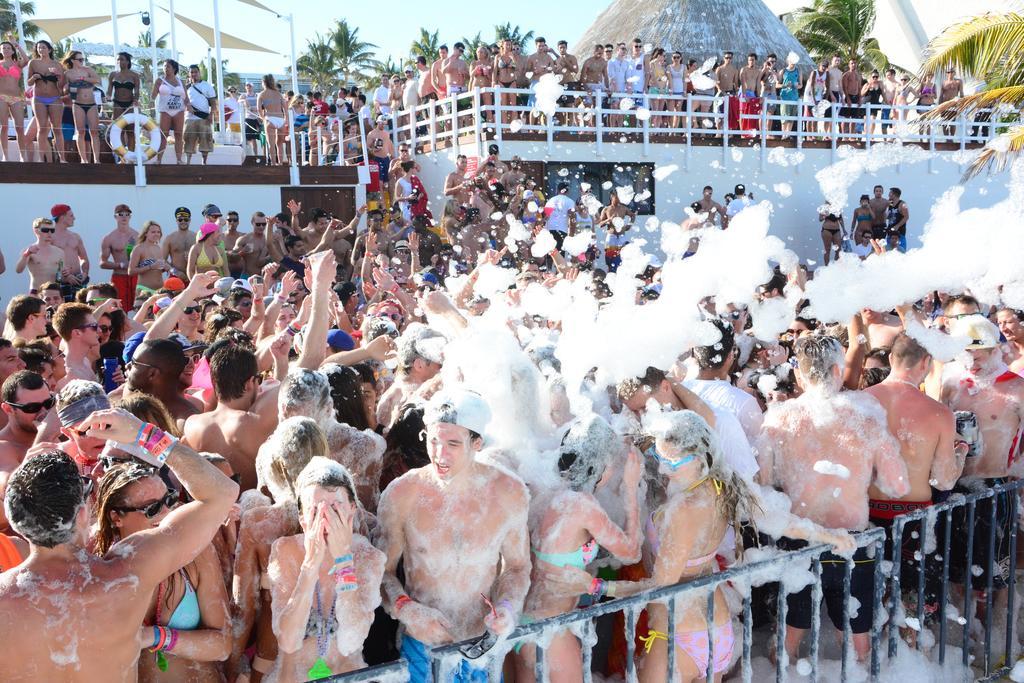 Oasis Cancun Lite Екстериор снимка